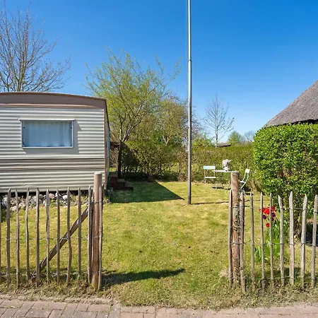 Alte Dorfstrasse 29 Reetungsring * Behrensdorf